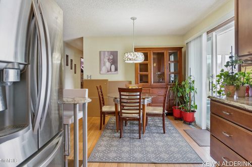 1892 56th St, Fennville MI 49408-8508 exterior