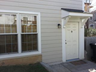 2056 Shirlington Rd, Arlington VA  22204-5345 exterior