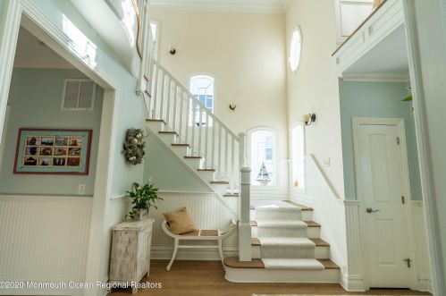 11 Philadelphia Ave, Lavallette NJ 08735-2345 exterior