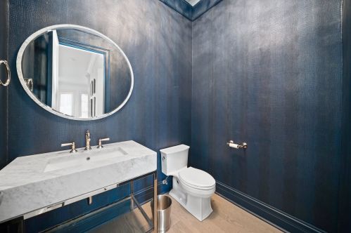 1630 Pr Ave, Chicago IL 60653-3207 exterior