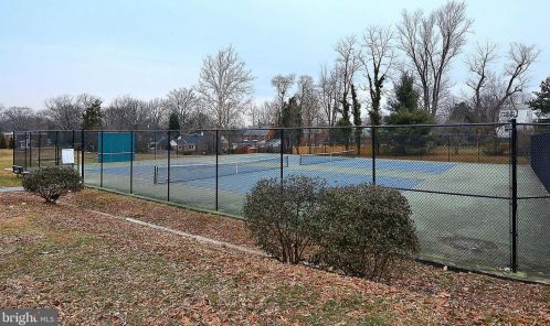 9609 Hastings Dr, Silver Spring MD 20901-3198 exterior