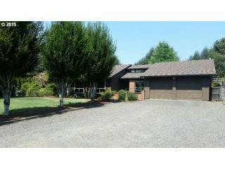 34851 Kelso Rd, Happy Valley, OR 97009-7043