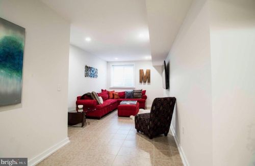 2999 Livingston St, Philadelphia PA 19134-5319 exterior