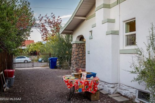 141 2 St, Tucson AZ 85716-4340 exterior