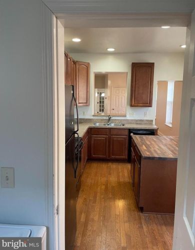 28 Ross St, Lancaster PA 17602-1941 exterior