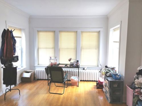 5848 Campbell Ave, Chicago IL 60659-5011 exterior