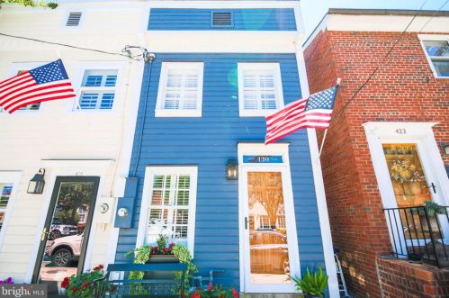 420 Gibbon St, Alexandria, VA 22314-4132