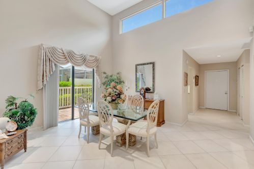 22 Hampshire Ln, Boynton Beach FL 33436-7414 exterior