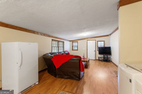 719 Hamilton Ave, Atlanta GA 30344-4144 exterior