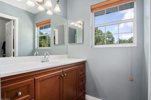 2731 8 Ave, Naples FL 34120-4919 exterior