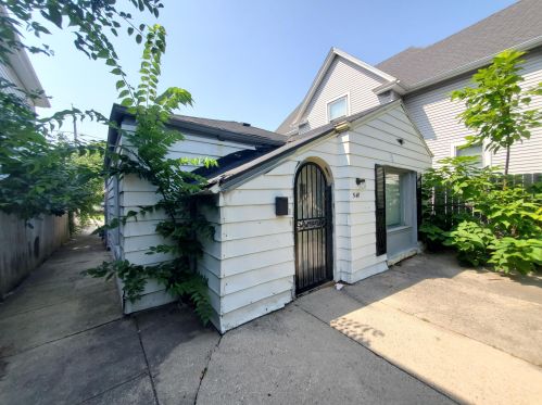 5411 37th St, Milwaukee WI  53209-4731 exterior