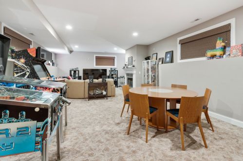 3419 Kolmar Ave, Chicago IL 60712-4703 exterior