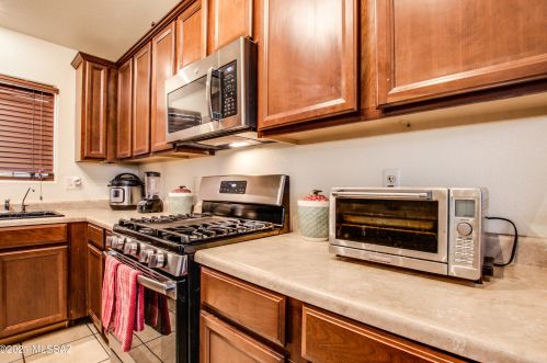 6059 Avenida Caneca, Tucson, AZ 85706-5073