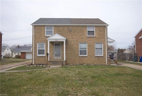 4560 Roadoan Rd, Cleveland OH  44144-2701 exterior