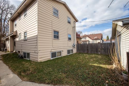 2912 53, Milwaukee WI 53210-1615 exterior