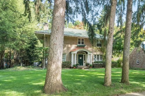 2255 Benjamin Ave, Kalamazoo, MI 49008-1757