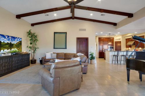 3632 Camino De Jaime, Tucson AZ  85718-7432 exterior