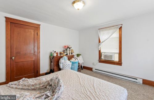 406 Fulton St, Hanover PA 17331-2723 exterior