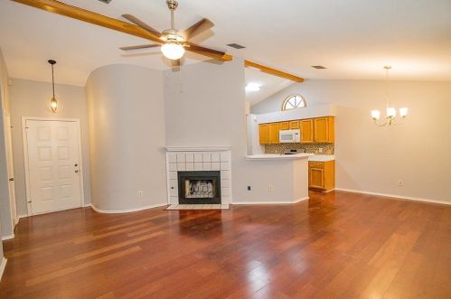 9008 Bill Hickcock Pass, Austin TX  78748-6336 exterior