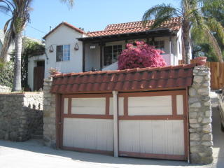 2389 Mayfield Ave, Montrose, CA 91020-1444