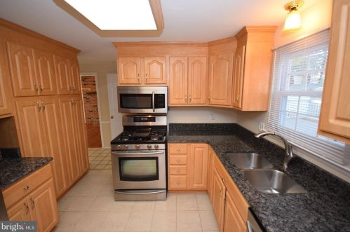 7605 Anamosa Way, Rockville MD  20855-2608 exterior