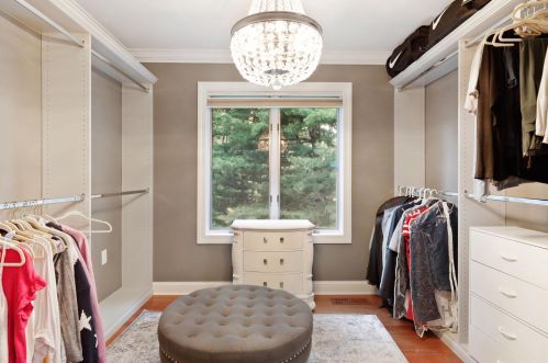 8932 Hunters Trl, Saint Paul MN  55125-9182 exterior