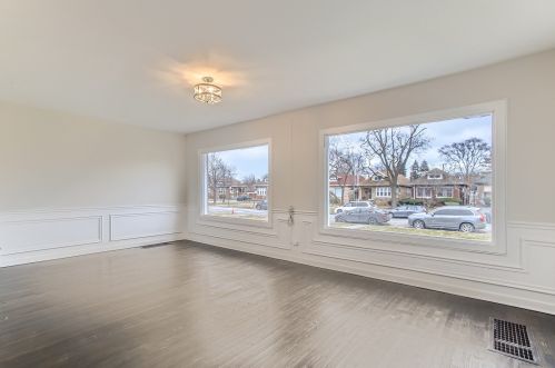 7614 Michigan Ave, Chicago IL  60619-2313 exterior