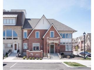 144 Vine St, Cleveland, OH 44145-8126