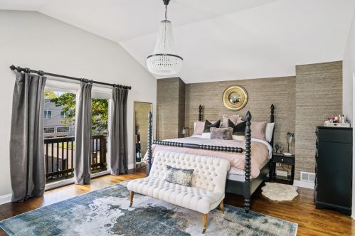 1751 Fairfield Ave, Chicago IL 60632-2211 exterior