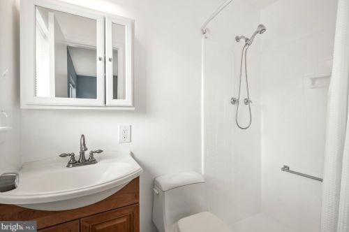 11008 Wheeler Dr, Silver Spring MD 20901-4426 exterior