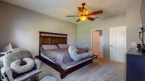 2081 Burlington St, Fort Pierce FL  34984-4350 exterior