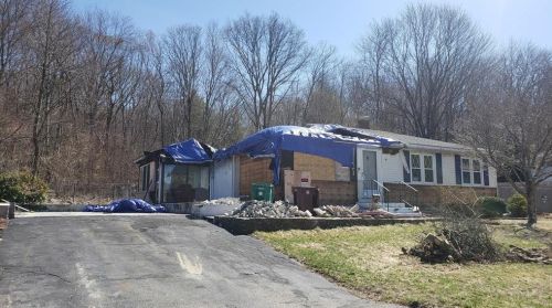 132 Annette Ave, Woonsocket RI  02895-3902 exterior