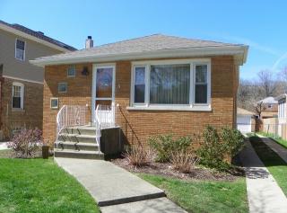 10946 Fairfield Ave, Chicago, IL 60655-1812