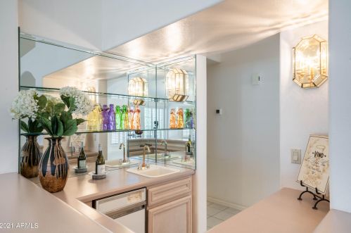 26014 Ribbonwood Dr, Chandler AZ  85248-8852 exterior