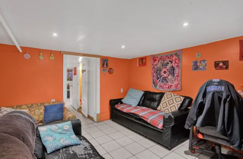 1920 Rockwell St, Chicago IL 60647-4245 exterior