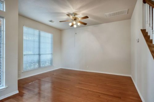 6804 Auckland Ct, Austin TX 78749-4135 exterior