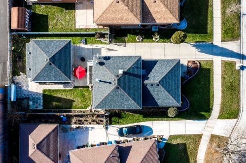 4905 124 St, Chicago IL 60628-7240 exterior