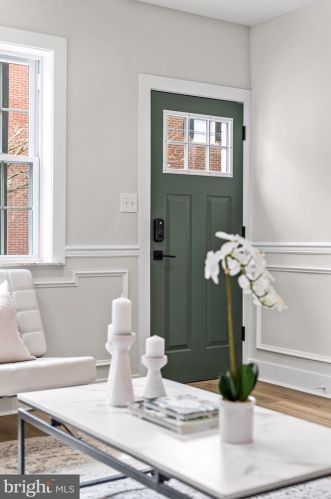 831 Greenwich St, Philadelphia PA 19147-6409 exterior