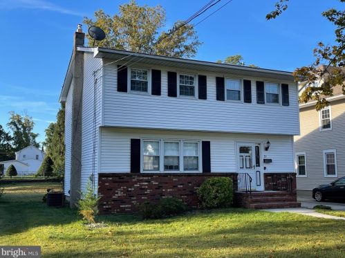 21 Arlington Ave, Trenton, NJ 08620-1201