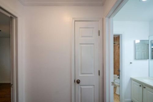 313 Granville Ct, Atlanta GA  30328-3434 exterior