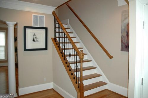 2776 Durham Dr, Atlanta GA  30319-3673 exterior