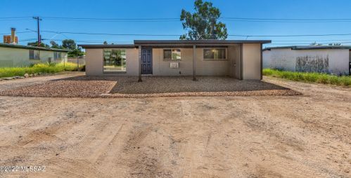 4550 25th St, Tucson AZ  85711-5719 exterior