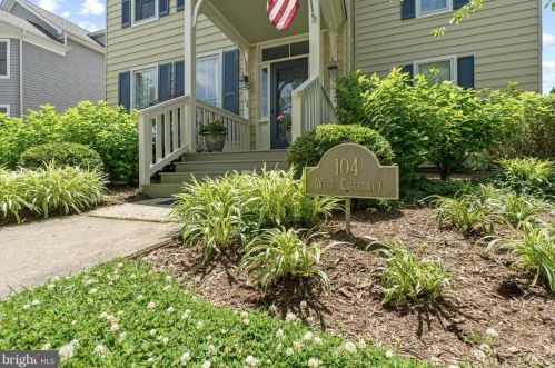 104 Chestnut St, Saint Michaels, MD 21663-2506