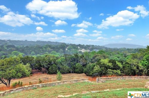 831 Mystic Breeze, Spring Branch TX 78070-5076 exterior