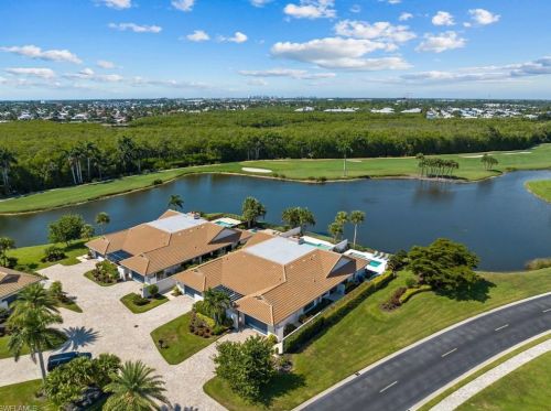 3620 Haldeman Creek Dr, Naples FL 34112-4204 exterior