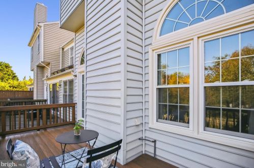 7027 Chesley Search Way, Alexandria VA 22315-4754 exterior