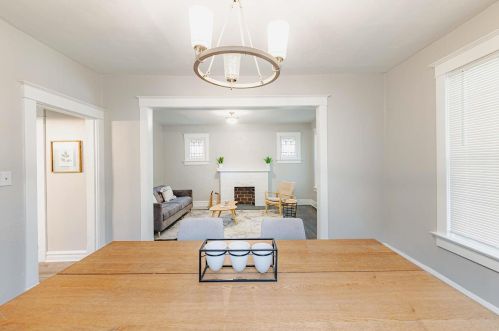 2209 Yale Ave, Saint Louis MO 63143-1425 exterior