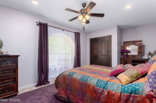 1660 King St, Tucson AZ 85749-8270 exterior