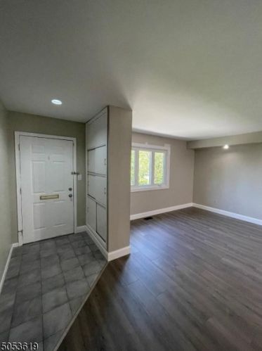 74 Grant Ave, Dumont NJ 07628-1606 exterior