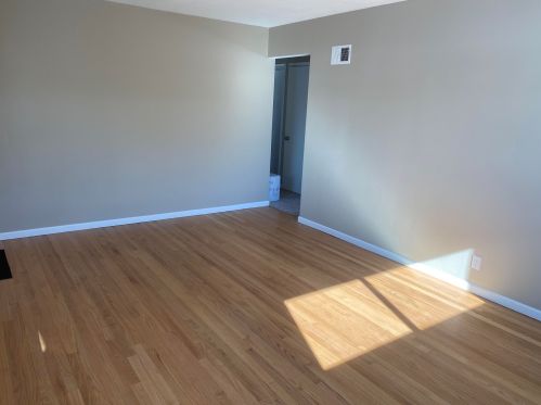 4236 84, Milwaukee WI 53228-2309 exterior